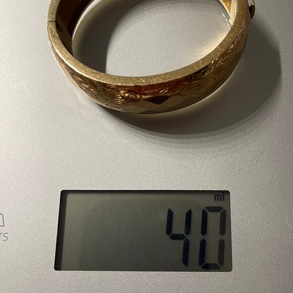 Solid Gold 14K Bangle Bracelet - Picture 5 of 9